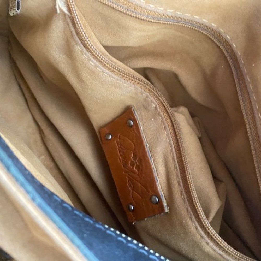 Patricia Nash Black London Smooth Leather Messenger Crossbody Bag - Picture 13 of 16